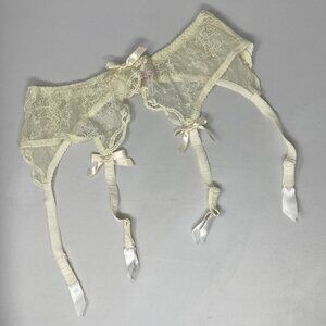 Agent Provocateur Love Cream Suspender Large